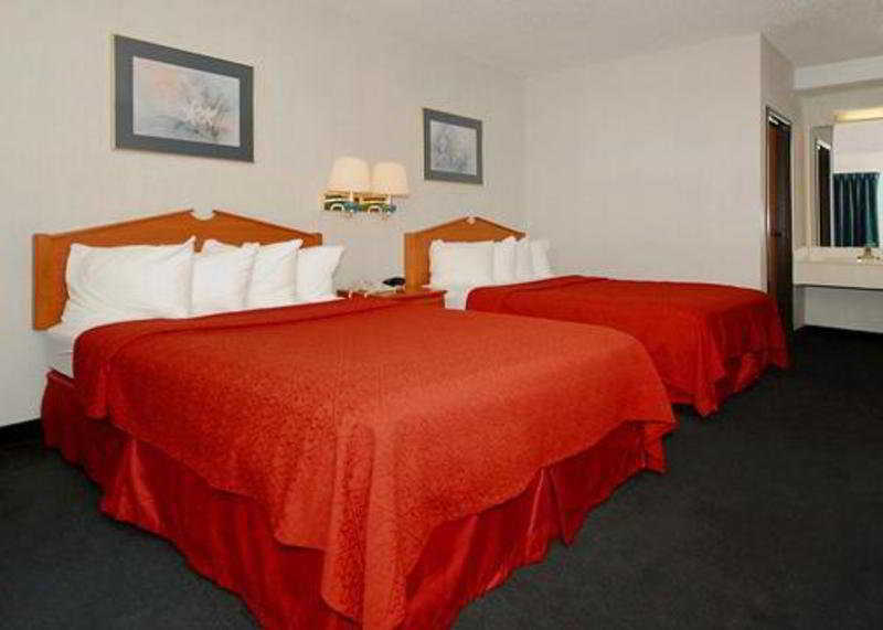 Quality Inn Us65 & E Battlefield Rd Springfield Oda fotoğraf