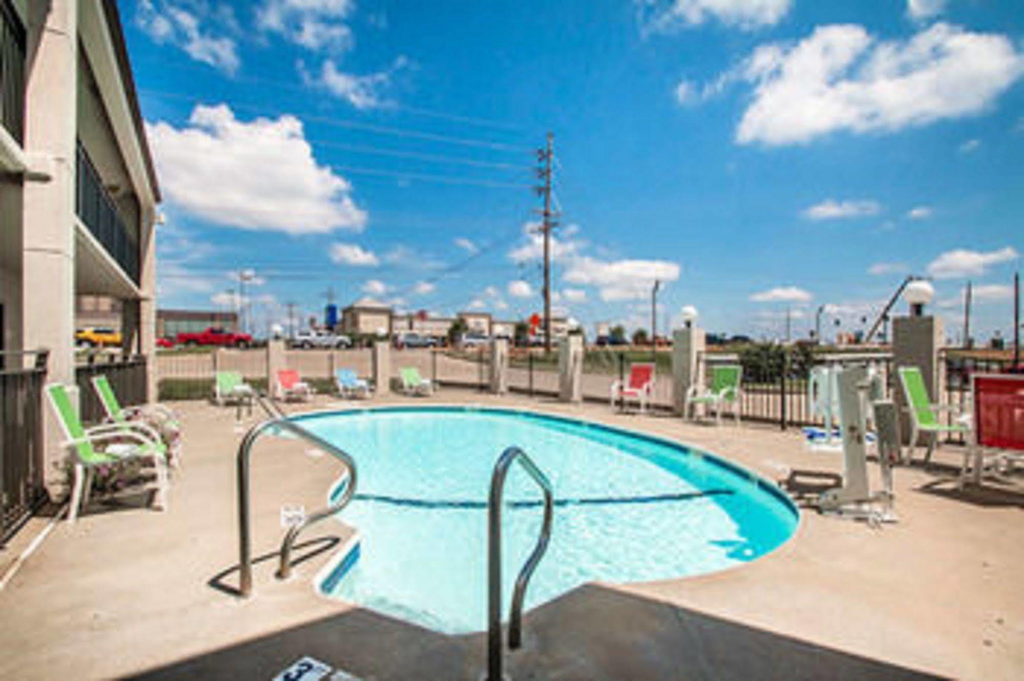 Quality Inn Us65 & E Battlefield Rd Springfield Dış mekan fotoğraf