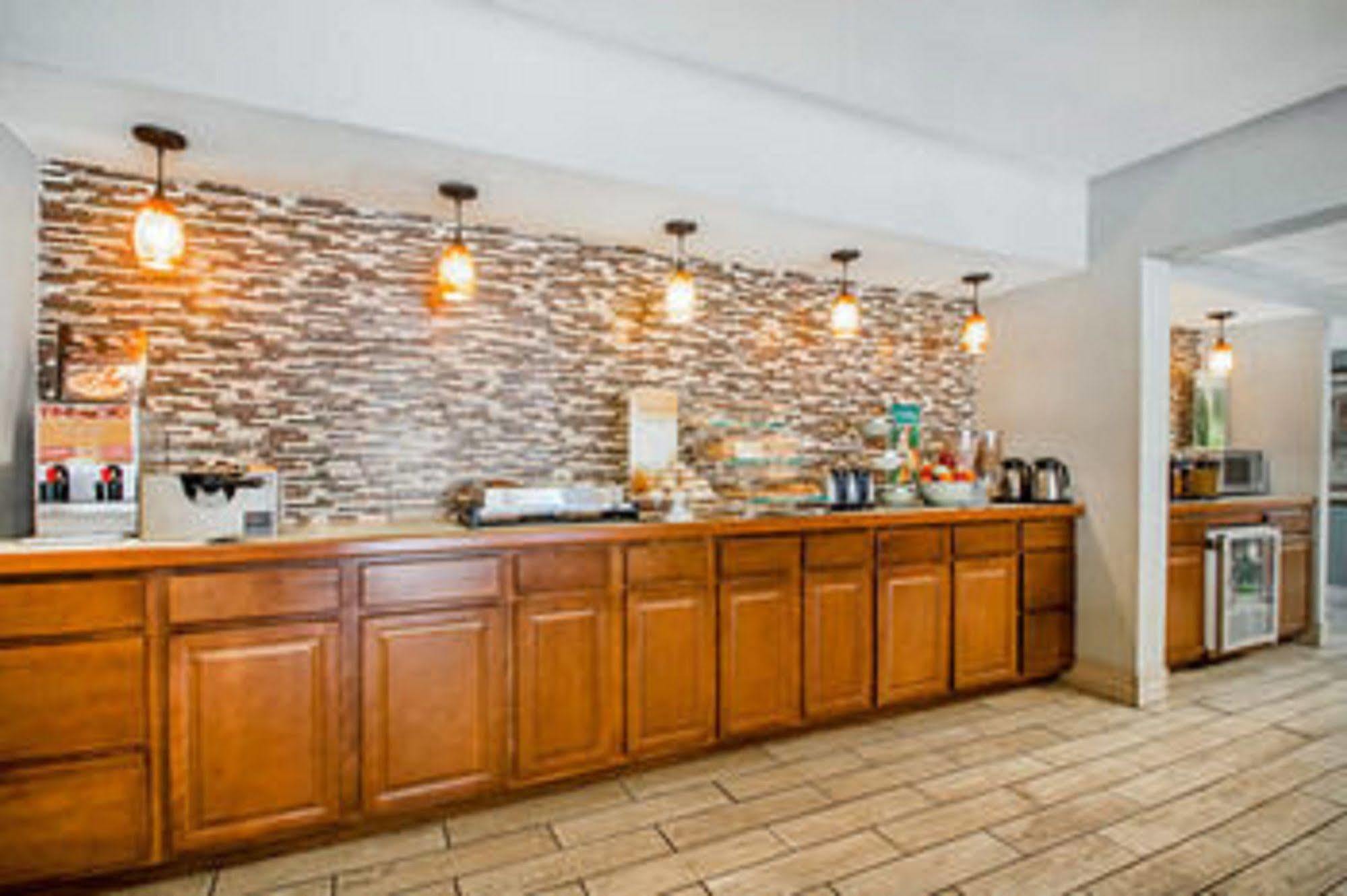 Quality Inn Us65 & E Battlefield Rd Springfield Dış mekan fotoğraf