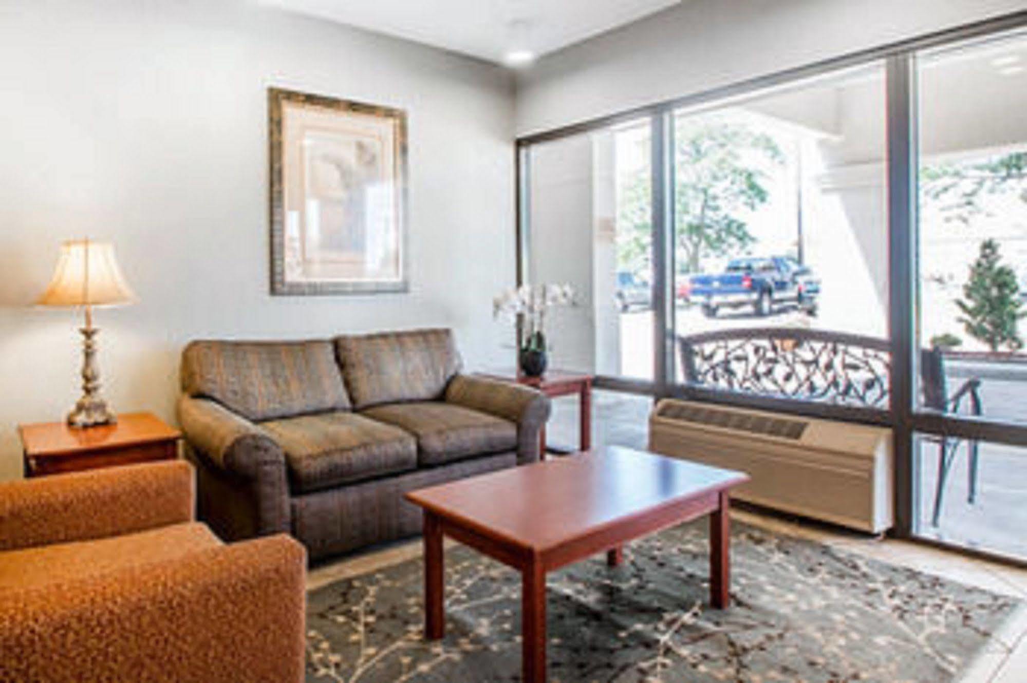 Quality Inn Us65 & E Battlefield Rd Springfield Dış mekan fotoğraf